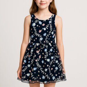 🌸 Speechless - GIRLS Floral Embroidered Fit & Flare Dress (Size Small)